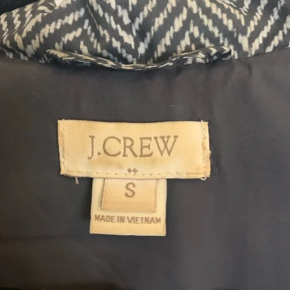 JCrew houndstooth puffer vest - Picture 2 of 8